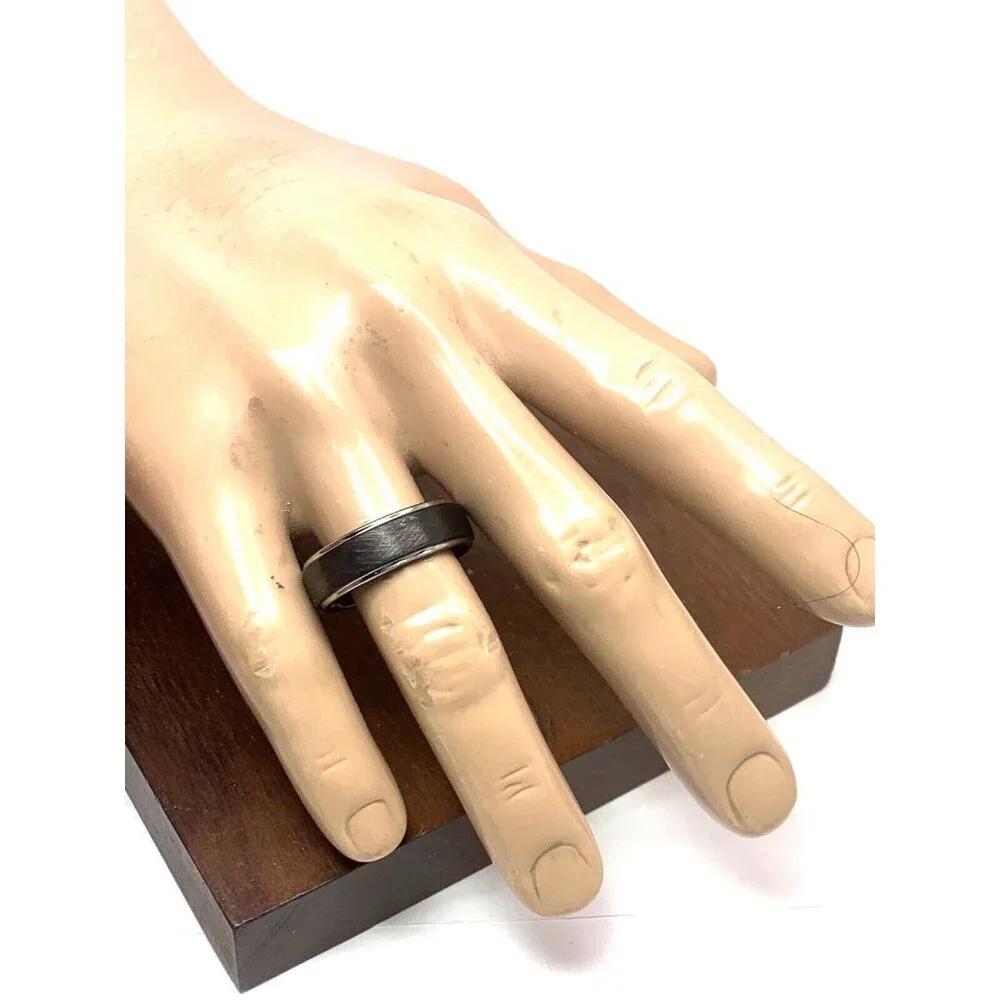 Men's Wedding Band Black Silver Tungsten Carbide 8mm Engagement Ring Size 12.5